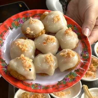 Khám phá 4 món bánh đặc sản Huế ngon khó cưỡng, giá cực bình dân