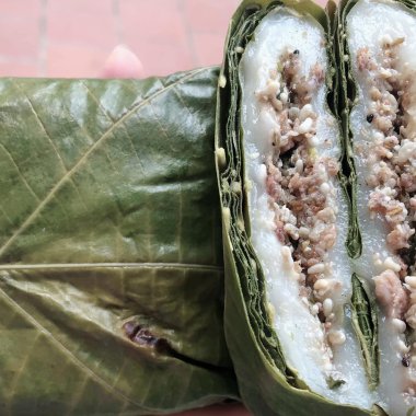 Bánh trứng kiến Tây Bắc: Đặc sản mùa xuân khiến thực khách Hà Nội mê mẩn