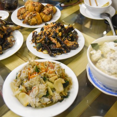 Đặc sản sam biển Quảng Ninh: Tinh hoa ẩm thực mùa đông và bí quyết thưởng thức trọn vị