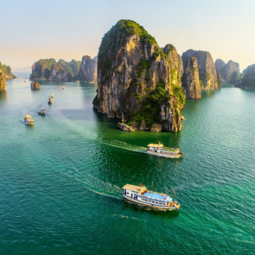 Nghe, nhìn và nếm: Trải nghiệm ẩm thực Hạ Long qua 5 giác quan Nghe, nhìn và nếm: Trải nghiệm ẩm thực Hạ Long qua 5 giác quan